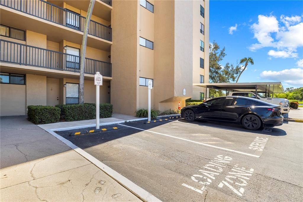 For Sale: $140,000 (2 beds, 2 baths, 1050 Square Feet)