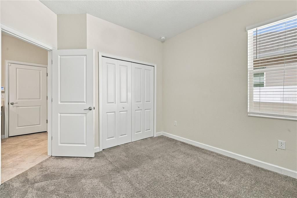 Activo con contrato: $520,000 (4 camas, 3 baños, 2136 Pies cuadrados)