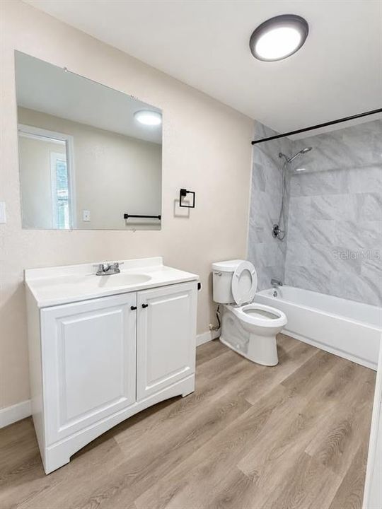 В аренду: $1,375 (2 спален, 1 ванн, 900 Квадратных фут)