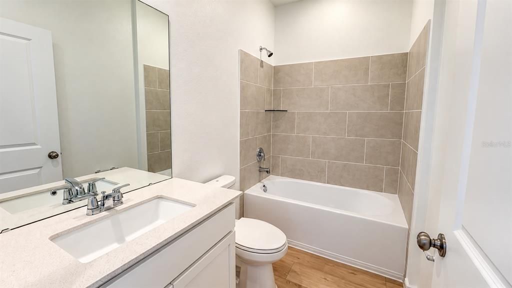 Недавно арендовано: $3,600 (4 спален, 3 ванн, 2175 Квадратных фут)