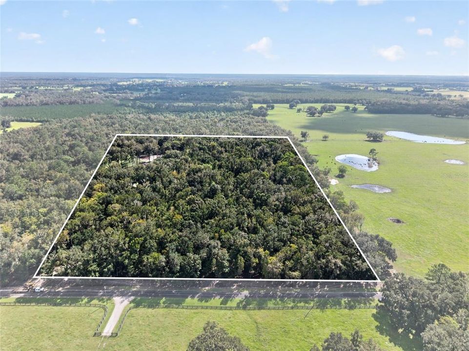 待售: $1,500,000 (57.59 acres)