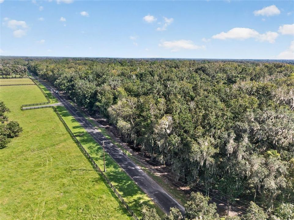 待售: $1,500,000 (57.59 acres)