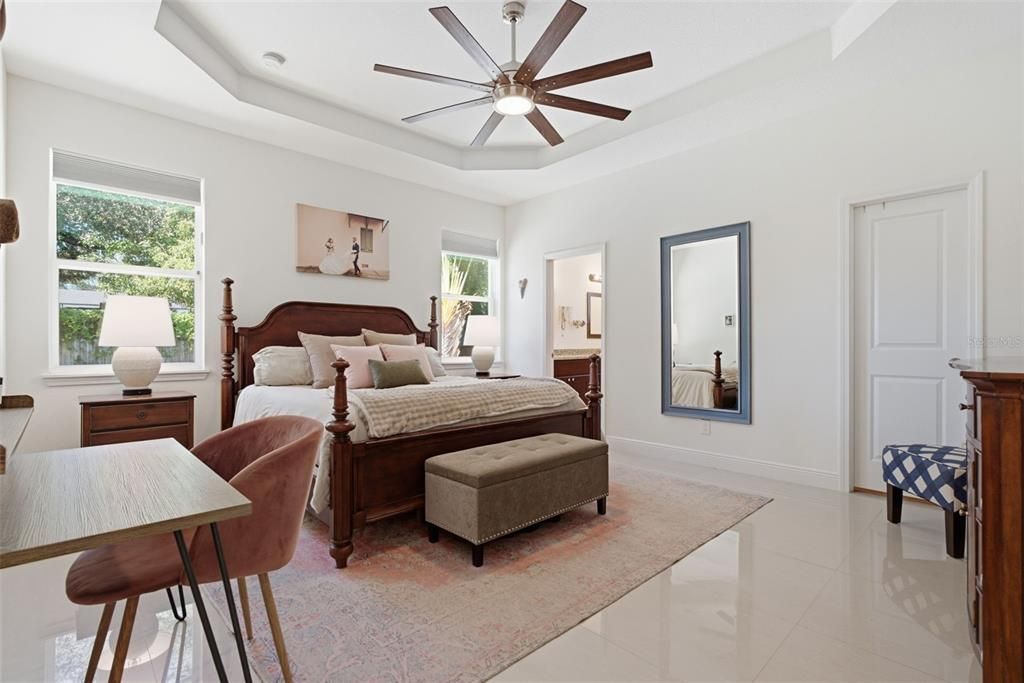 For Sale: $524,000 (3 beds, 2 baths, 1554 Square Feet)