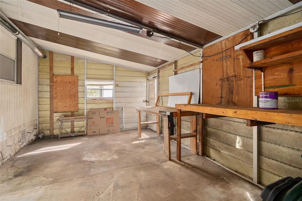 For Sale: $180,000 (2 beds, 2 baths, 1344 Square Feet)