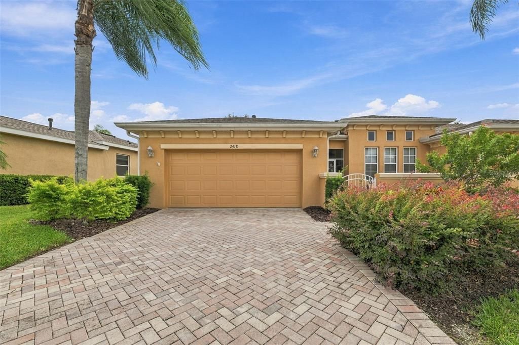 For Sale: $369,900 (3 beds, 2 baths, 1746 Square Feet)