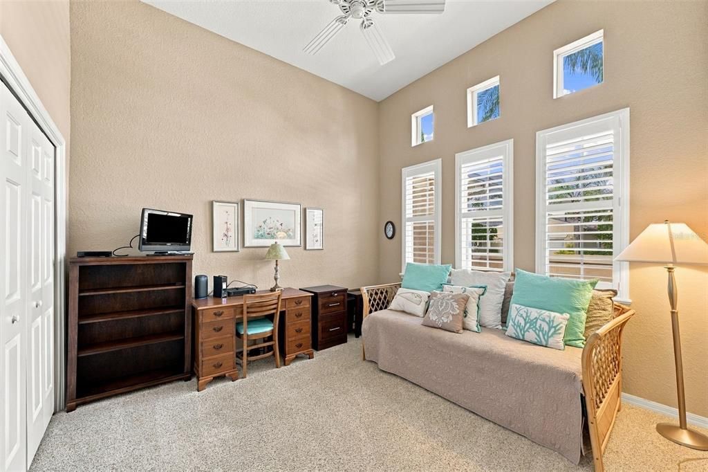 For Sale: $369,900 (3 beds, 2 baths, 1746 Square Feet)