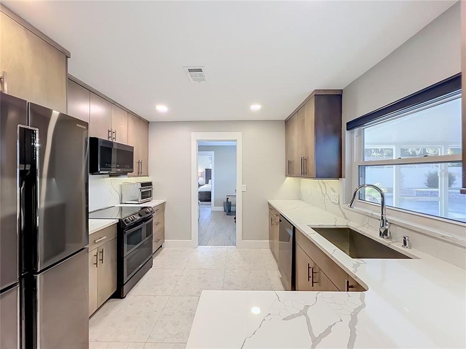 En Venta: $479,900 (3 camas, 2 baños, 1647 Pies cuadrados)
