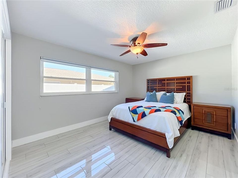 En Venta: $479,900 (3 camas, 2 baños, 1647 Pies cuadrados)