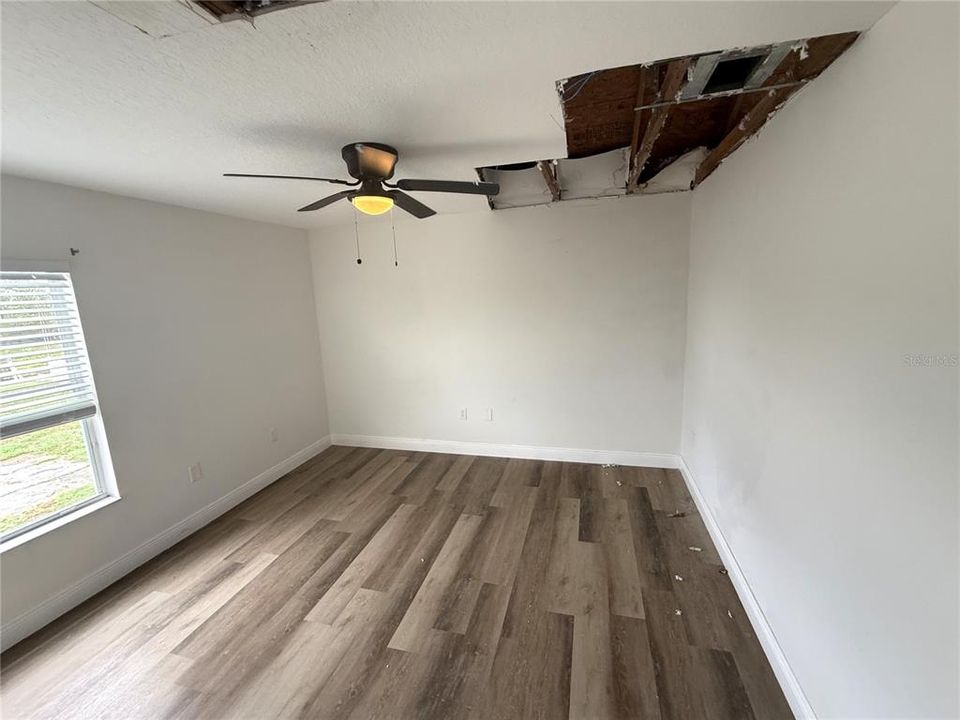 For Sale: $242,000 (5 beds, 2 baths, 2180 Square Feet)