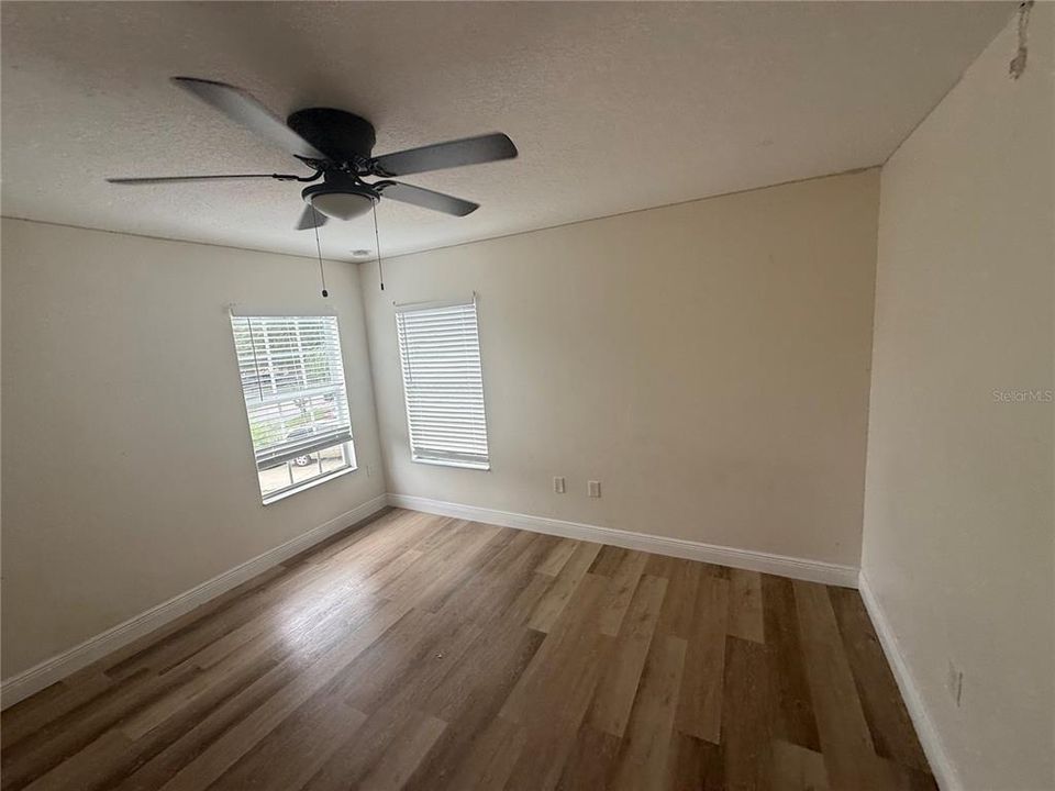For Sale: $242,000 (5 beds, 2 baths, 2180 Square Feet)