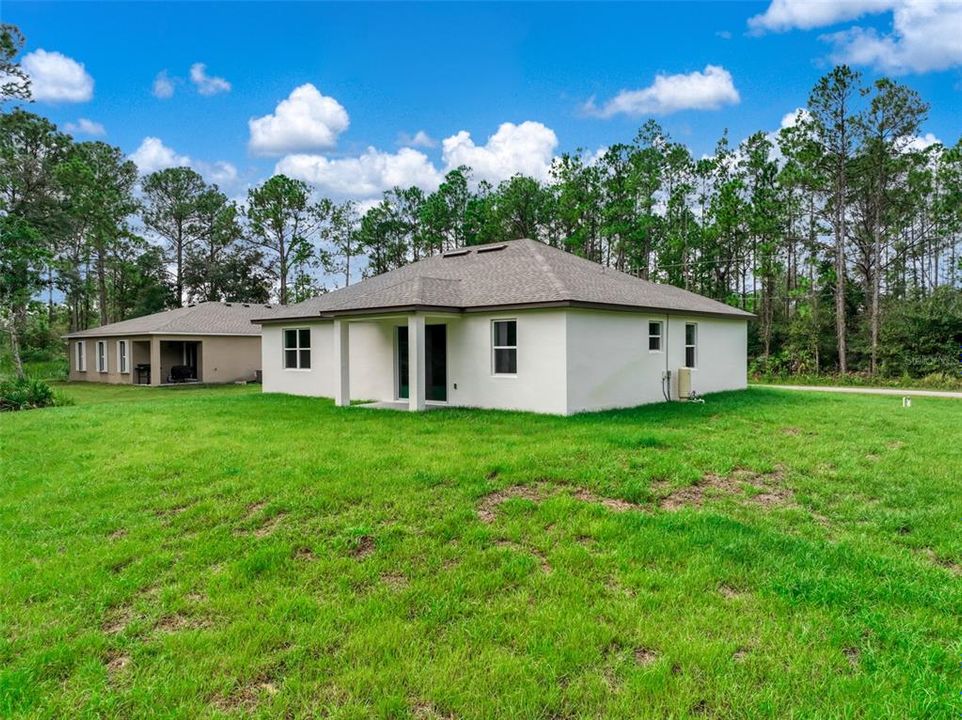 En Venta: $329,900 (4 camas, 2 baños, 1750 Pies cuadrados)