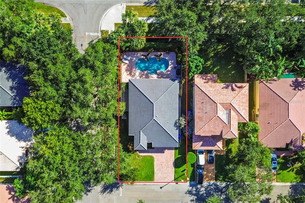 На продажу: $685,000 (3 спален, 2 ванн, 1800 Квадратных фут)