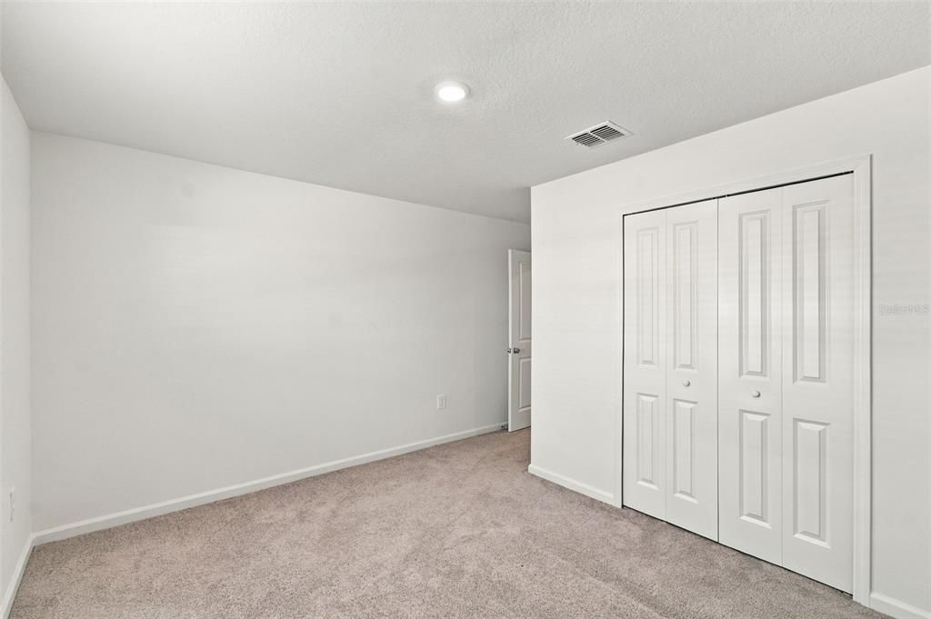 For Sale: $360,000 (3 beds, 2 baths, 1843 Square Feet)