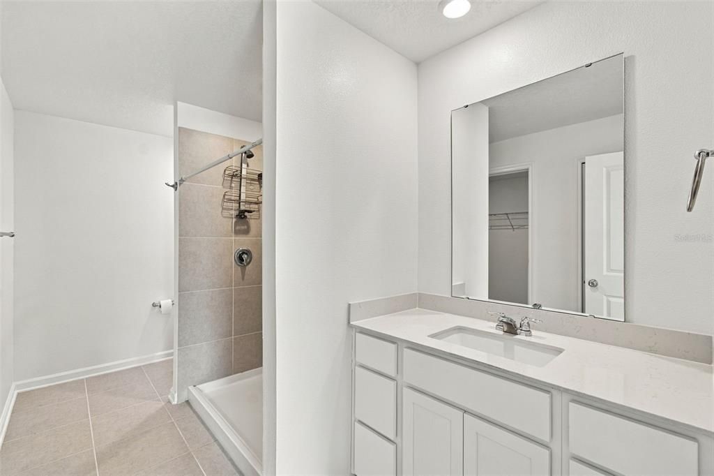 For Sale: $360,000 (3 beds, 2 baths, 1843 Square Feet)