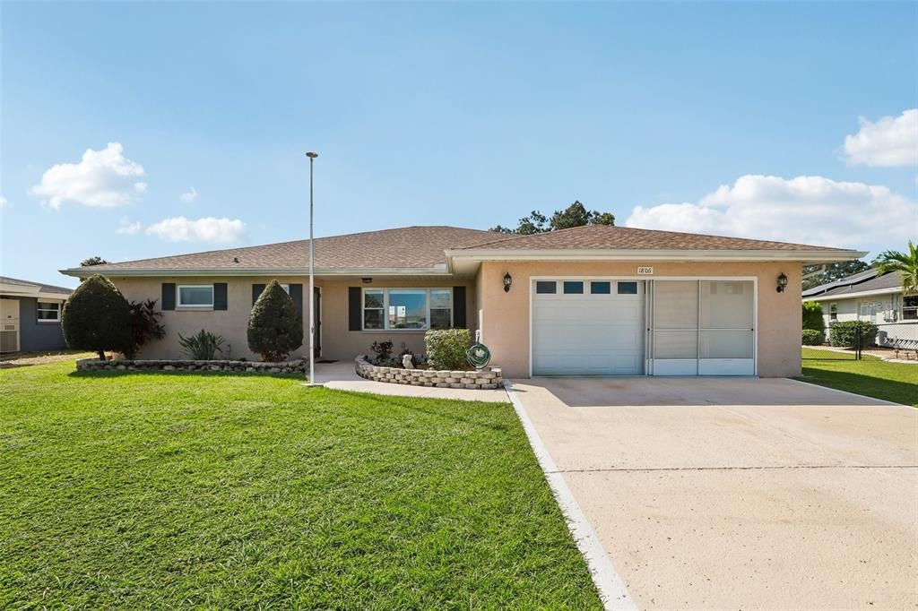 En Venta: $359,000 (3 camas, 2 baños, 2019 Pies cuadrados)