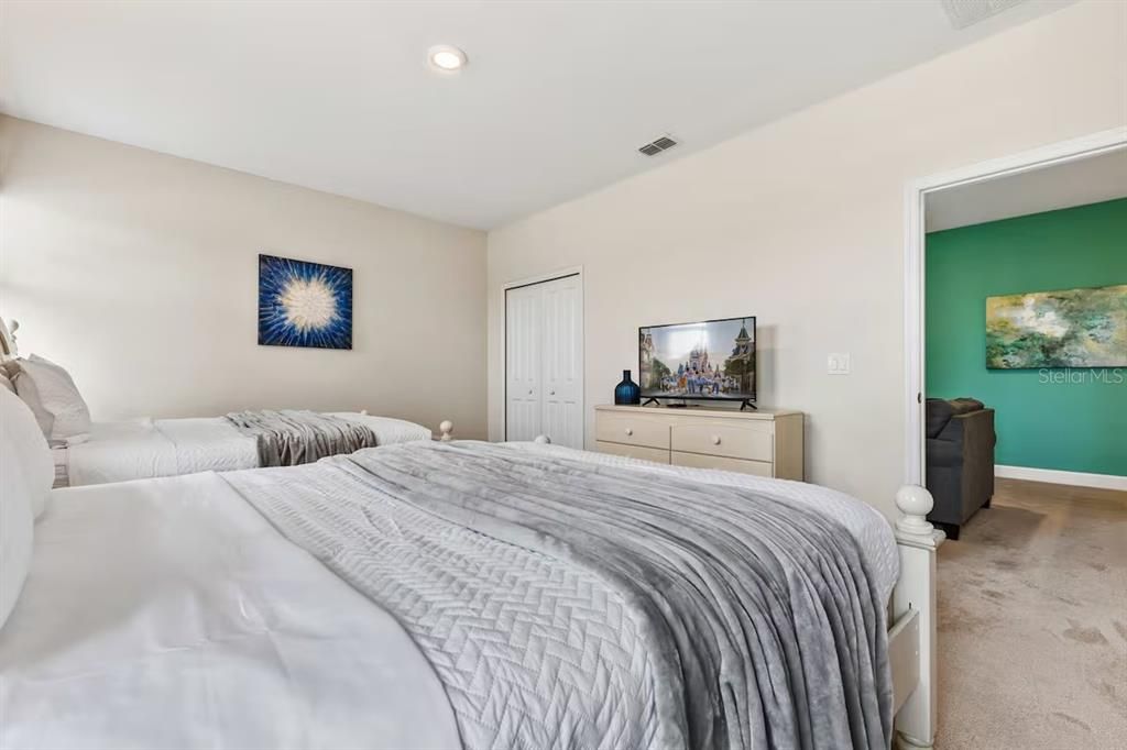 En Venta: $349,000 (3 camas, 2 baños, 1771 Pies cuadrados)