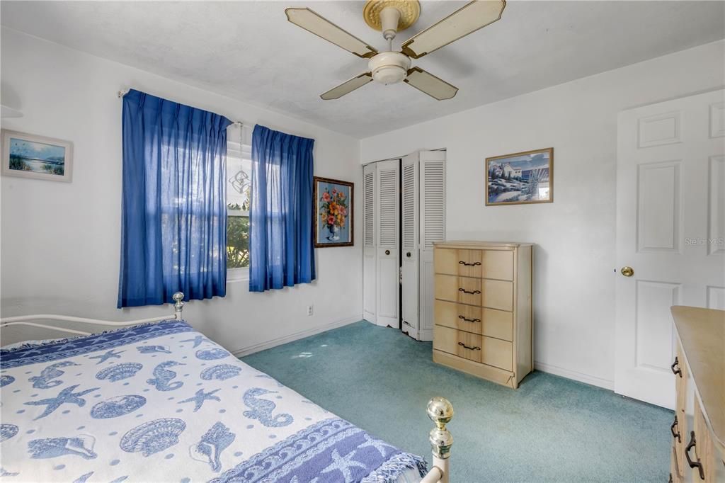 En Venta: $248,000 (4 camas, 2 baños, 1572 Pies cuadrados)