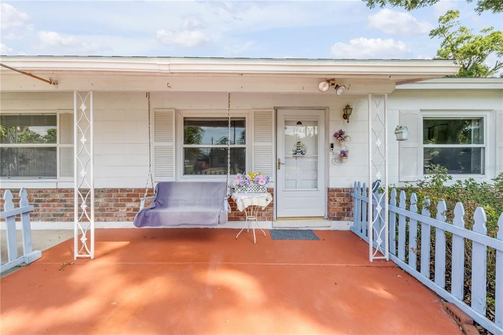 En Venta: $248,000 (4 camas, 2 baños, 1572 Pies cuadrados)