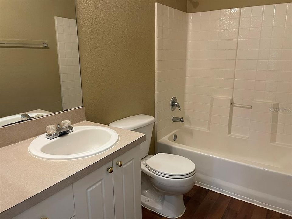 For Rent: $1,750 (3 beds, 2 baths, 1266 Square Feet)