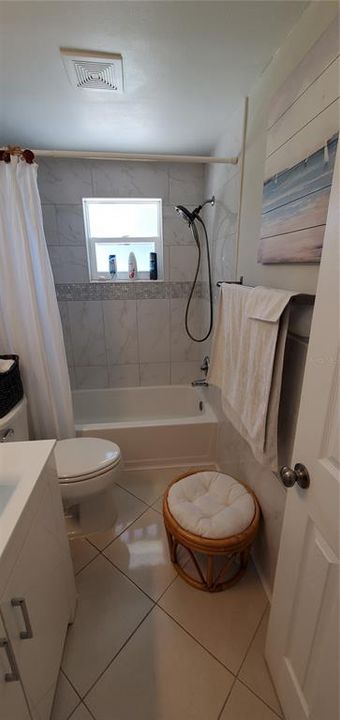 На продажу: $459,900 (4 спален, 2 ванн, 1219 Квадратных фут)