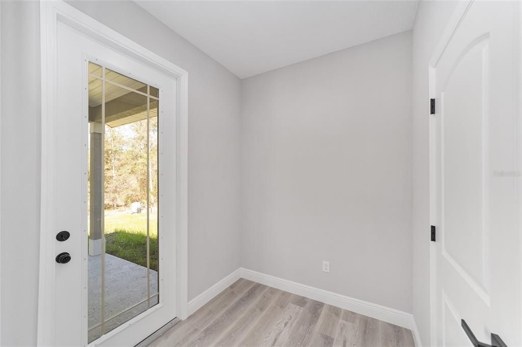 En Venta: $294,900 (3 camas, 2 baños, 1640 Pies cuadrados)