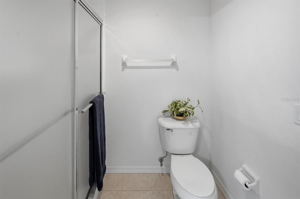 En Venta: $250,000 (2 camas, 2 baños, 1352 Pies cuadrados)