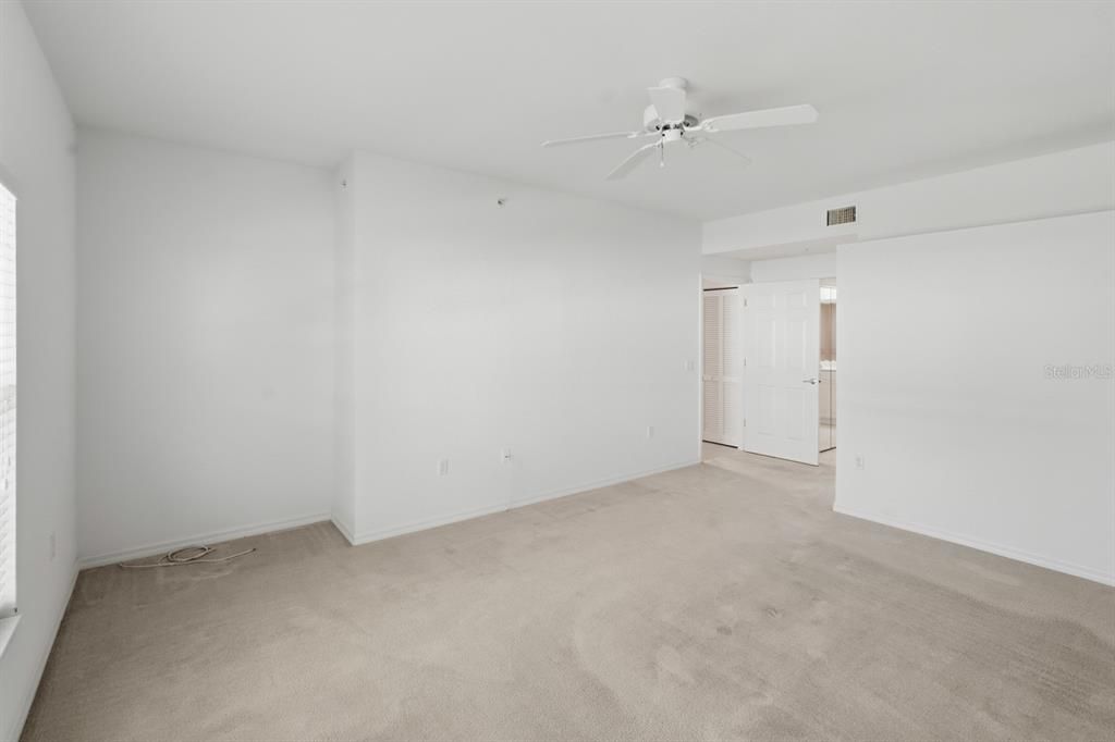 En Venta: $250,000 (2 camas, 2 baños, 1352 Pies cuadrados)
