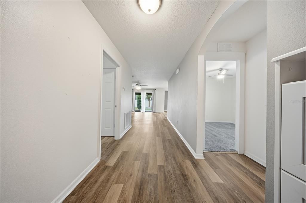 En Venta: $259,900 (3 camas, 2 baños, 1378 Pies cuadrados)