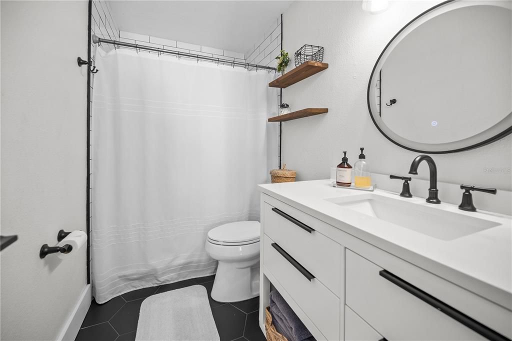 For Sale: $449,900 (3 beds, 2 baths, 1585 Square Feet)