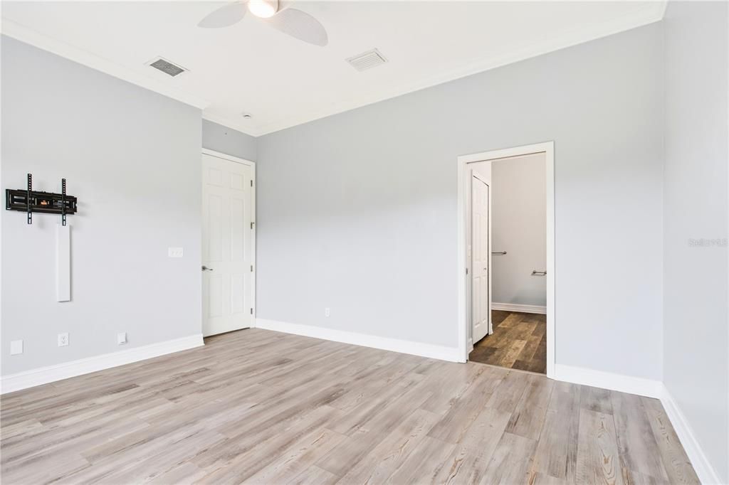 В аренду: $2,200 (2 спален, 3 ванн, 1604 Квадратных фут)
