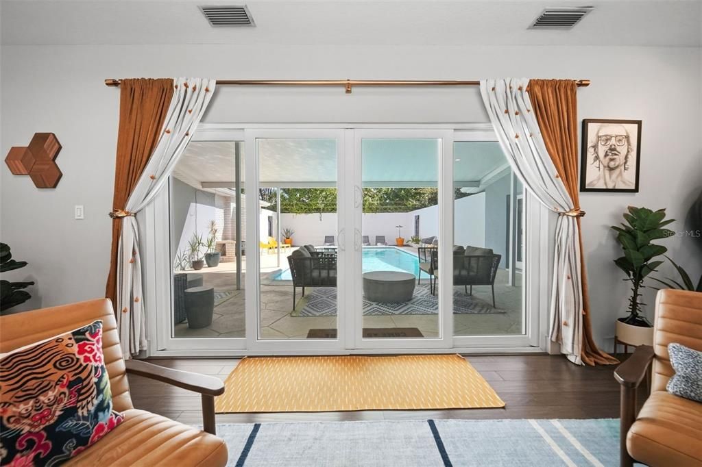 На продажу: $625,000 (3 спален, 2 ванн, 1841 Квадратных фут)