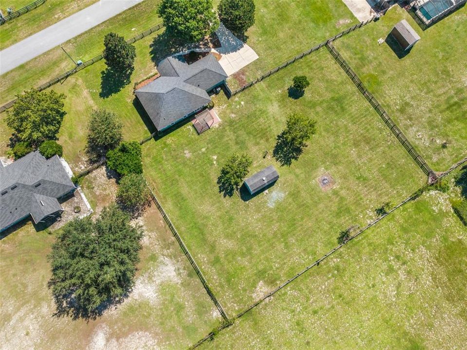 На продажу: $385,000 (3 спален, 2 ванн, 1462 Квадратных фут)