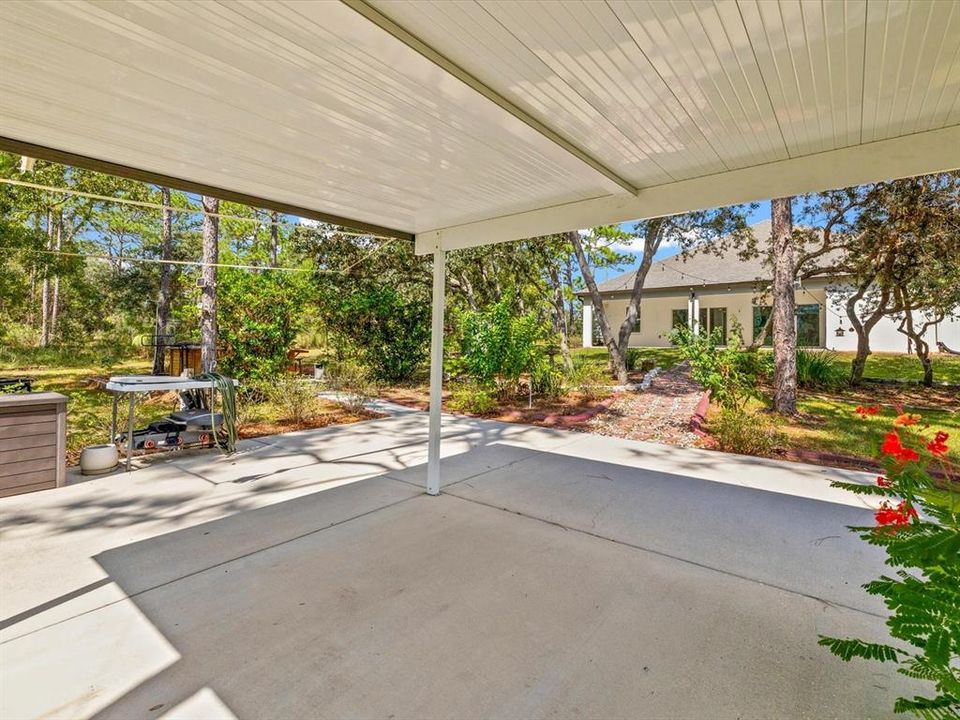 For Sale: $495,000 (4 beds, 3 baths, 2260 Square Feet)