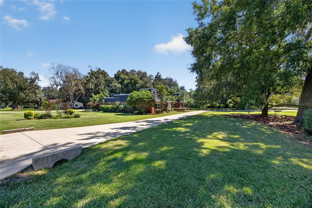 En Venta: $849,900 (5 camas, 3 baños, 3088 Pies cuadrados)