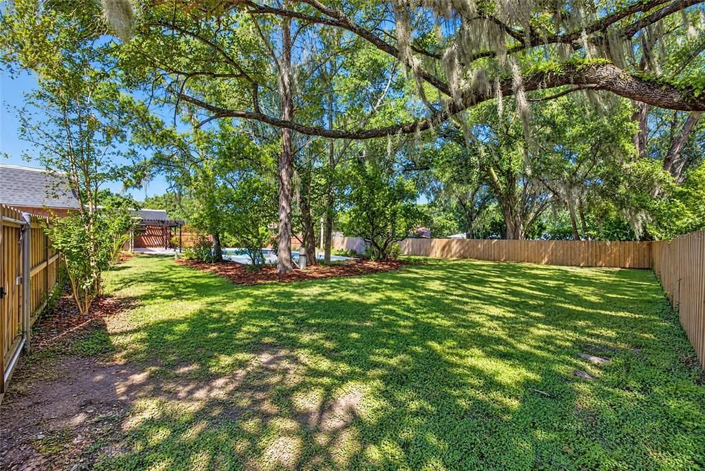 En Venta: $849,900 (5 camas, 3 baños, 3088 Pies cuadrados)