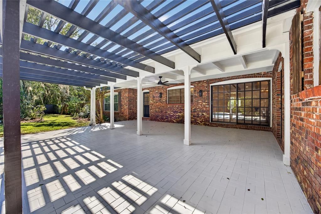 En Venta: $849,900 (5 camas, 3 baños, 3088 Pies cuadrados)