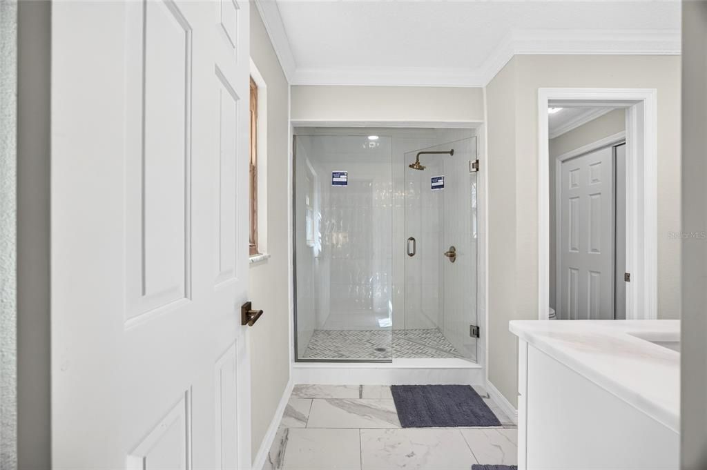 En Venta: $849,900 (5 camas, 3 baños, 3088 Pies cuadrados)