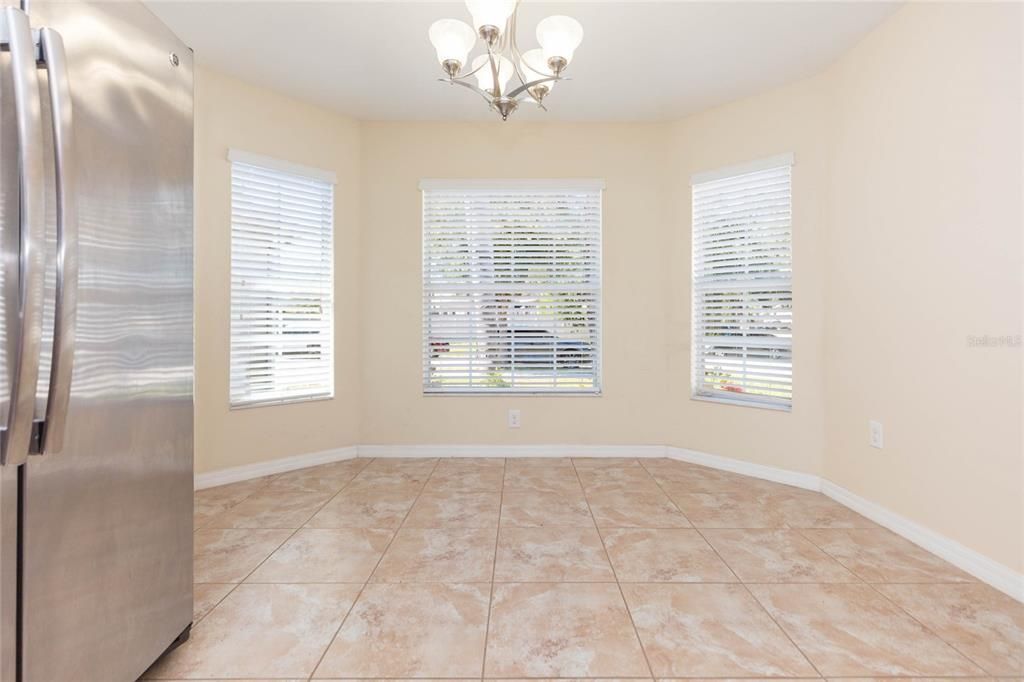 For Sale: $259,900 (3 beds, 2 baths, 1784 Square Feet)