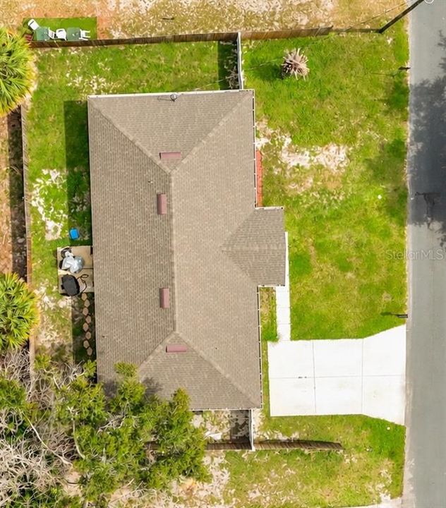 En Venta: $327,700 (4 camas, 2 baños, 1830 Pies cuadrados)