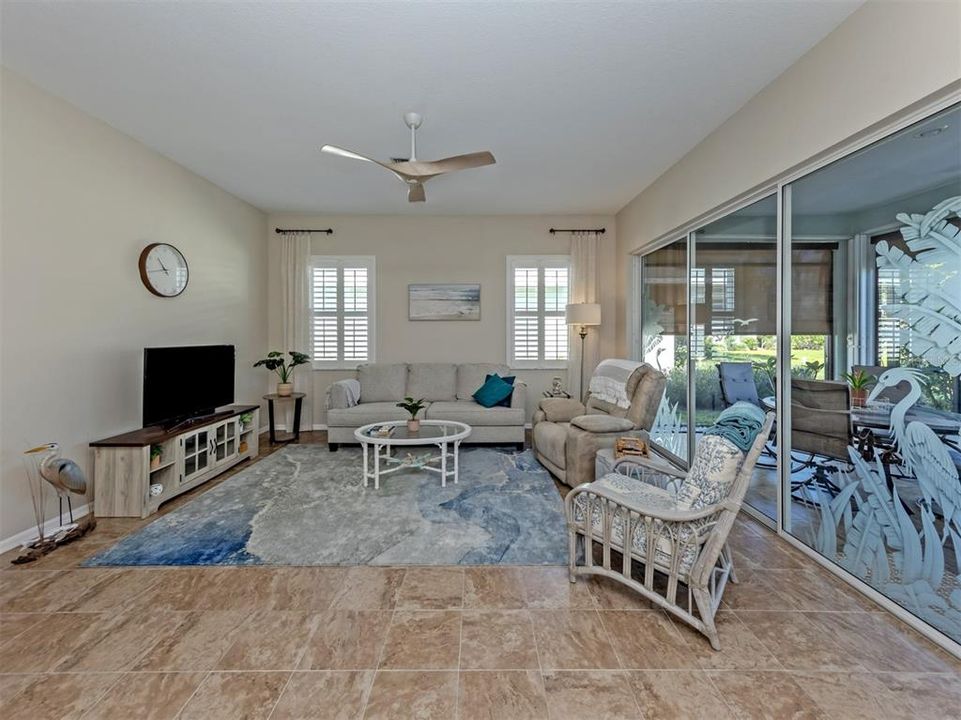 For Sale: $449,000 (3 beds, 2 baths, 1897 Square Feet)