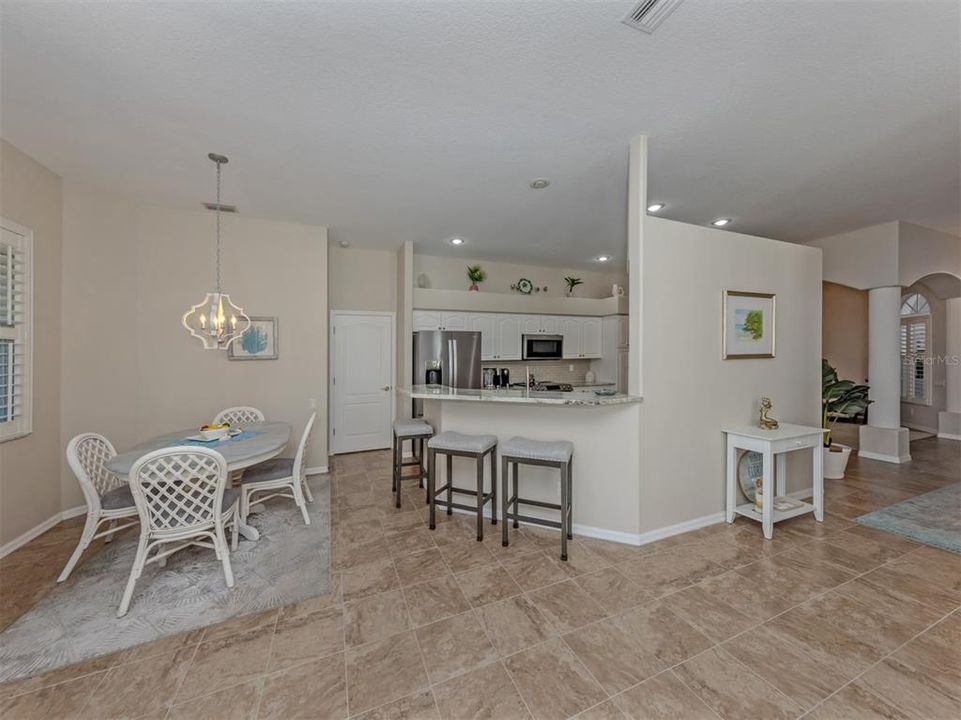 For Sale: $449,000 (3 beds, 2 baths, 1897 Square Feet)