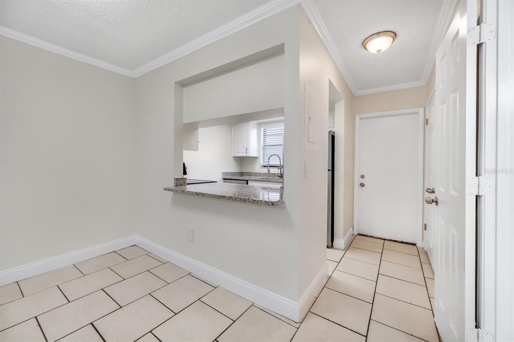 В аренду: $1,795 (2 спален, 2 ванн, 1200 Квадратных фут)