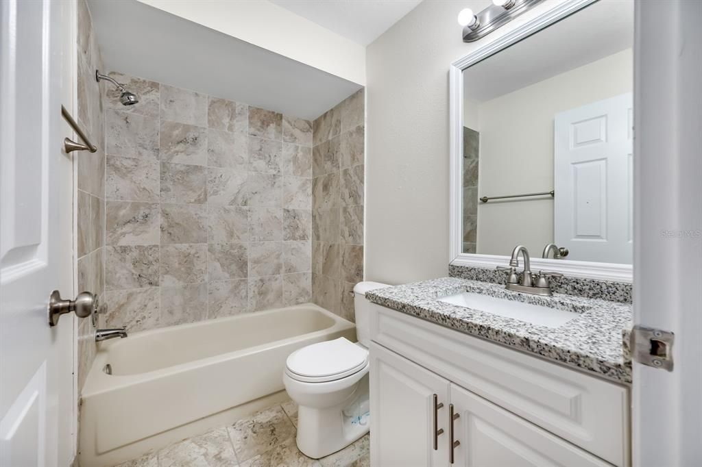 В аренду: $1,795 (2 спален, 2 ванн, 1200 Квадратных фут)