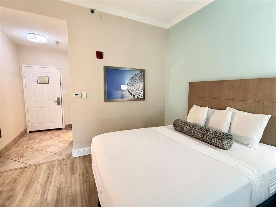 For Sale: $47,000 (1 beds, 1 baths, 304 Square Feet)