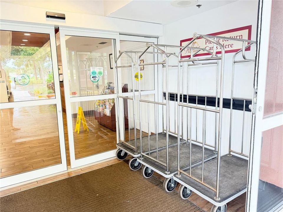 For Sale: $47,000 (1 beds, 1 baths, 304 Square Feet)