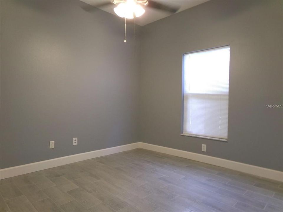 В аренду: $2,400 (3 спален, 2 ванн, 1470 Квадратных фут)