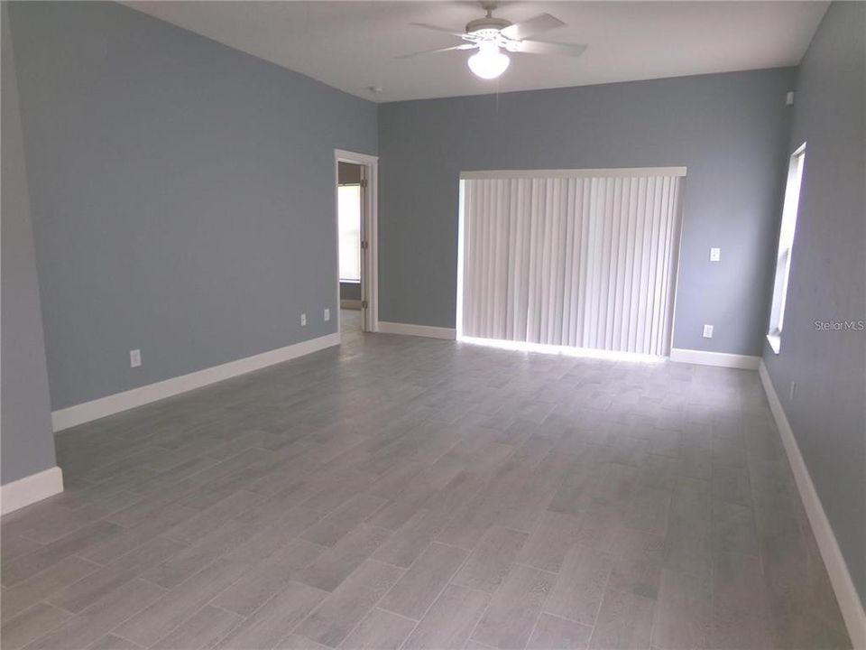 В аренду: $2,400 (3 спален, 2 ванн, 1470 Квадратных фут)