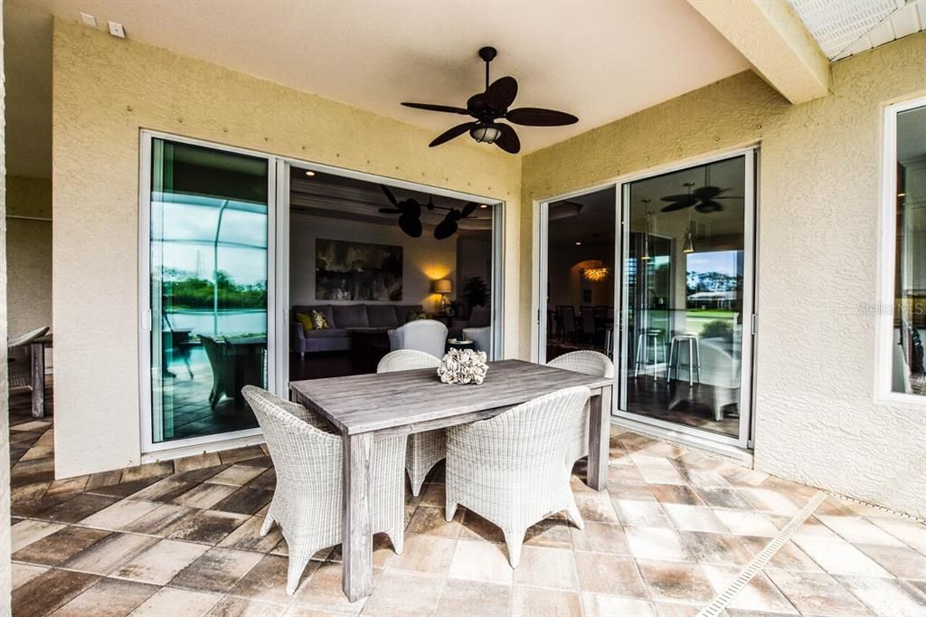 For Sale: $995,000 (3 beds, 3 baths, 2958 Square Feet)