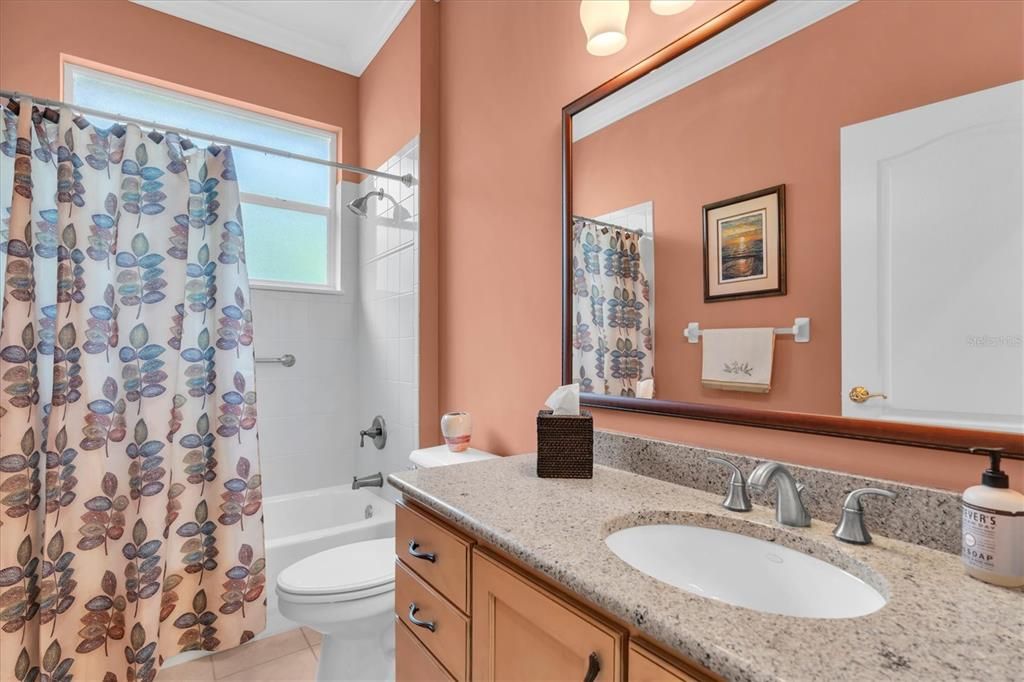 For Sale: $485,000 (2 beds, 2 baths, 1601 Square Feet)