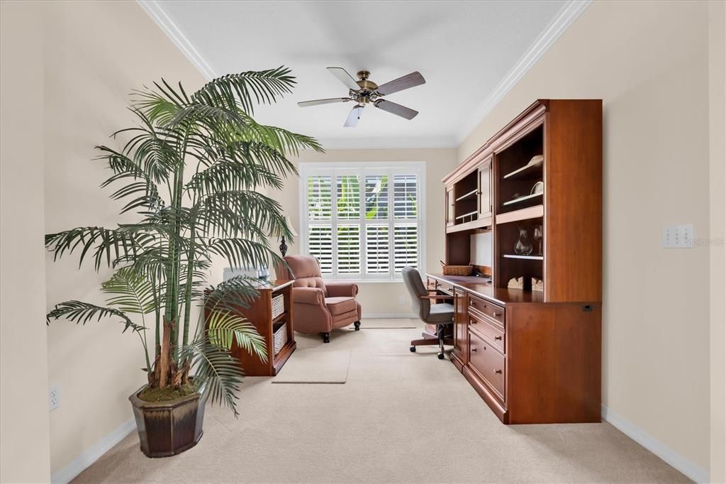 For Sale: $485,000 (2 beds, 2 baths, 1601 Square Feet)